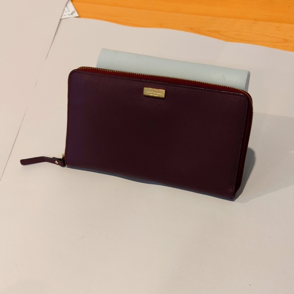 Kate Spade New York Wallet